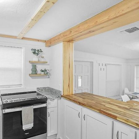 Central, Cozy Retreat فيرو بيتش المظهر الخارجي الصورة